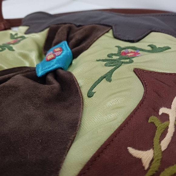 ✨️Oovoo Designs Crossing Borders Hand Embroidered Green/Brown Crossbody Bag - Picture 8 of 10